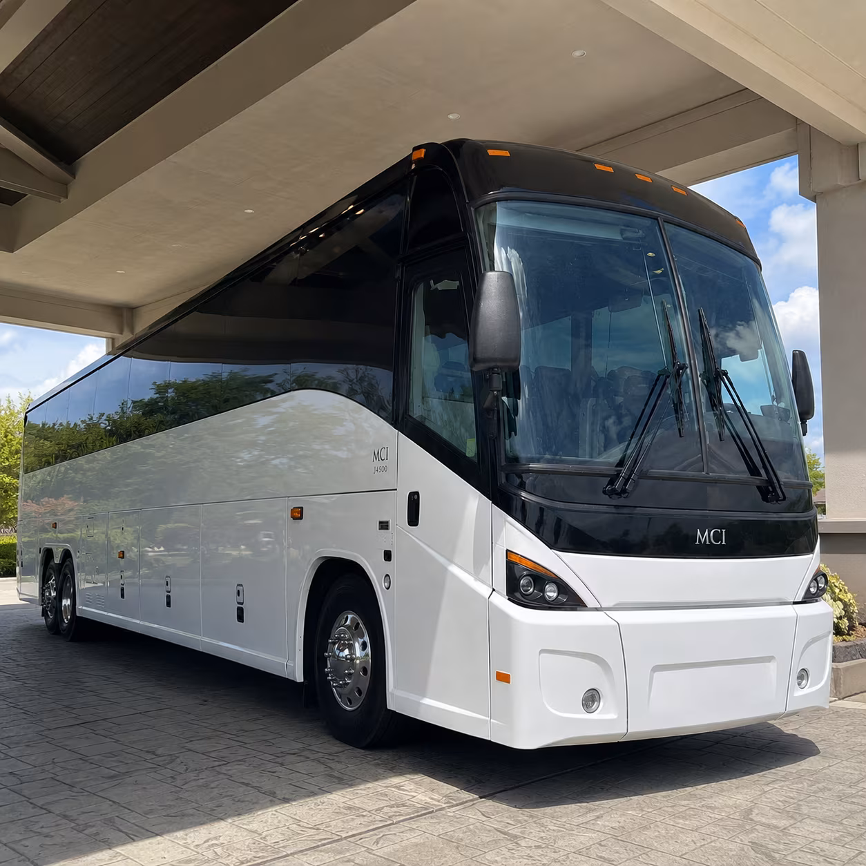 airport transfers to dtw for business travel groups