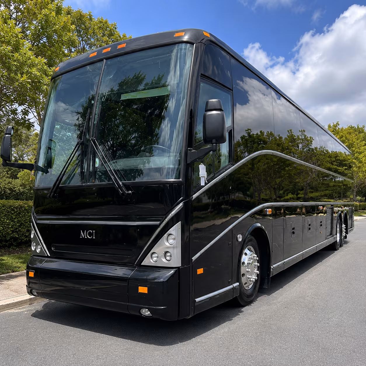 busrentalstclairshores com will help you get your team to michigan stadium and spartan stadium