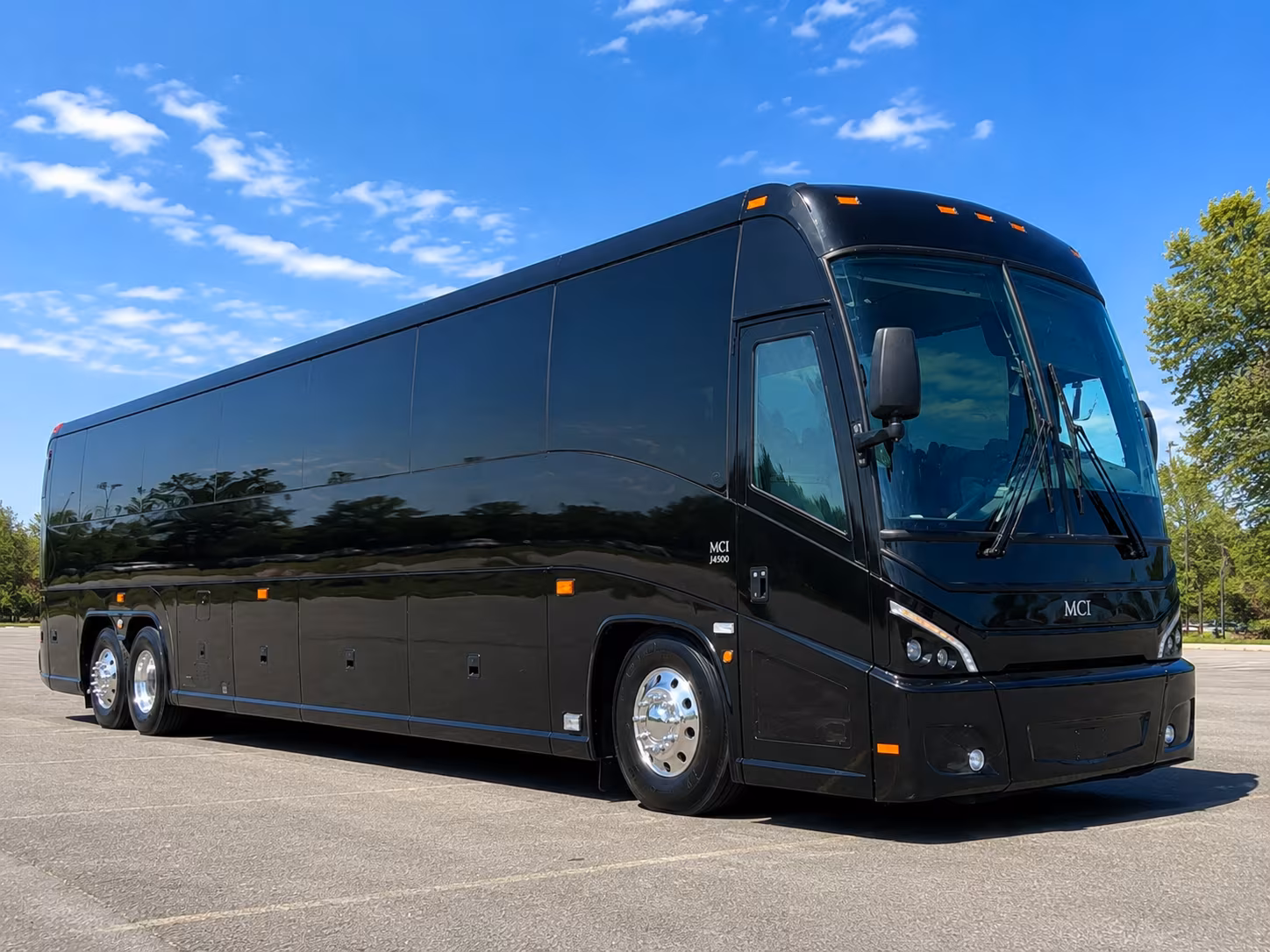 charter bus trips to old mission peninsula and leelanau wine country