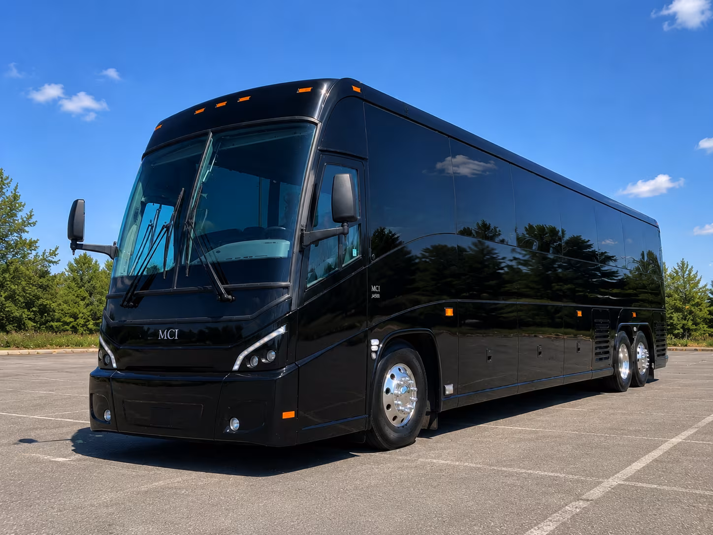 shuttle guests between hotel blocks and lakefront venues on jefferson avenue